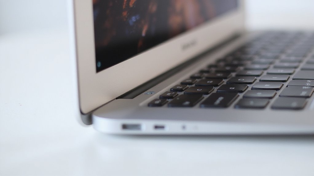 kup MacBook Air mądrze