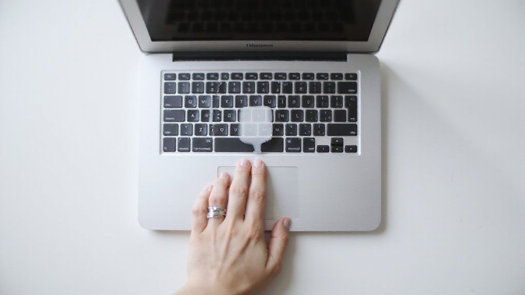 zamknij aplikacje na macbooku