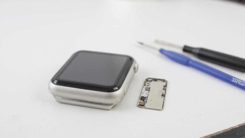 wymiana własnoręcznego ekranu zegarka apple