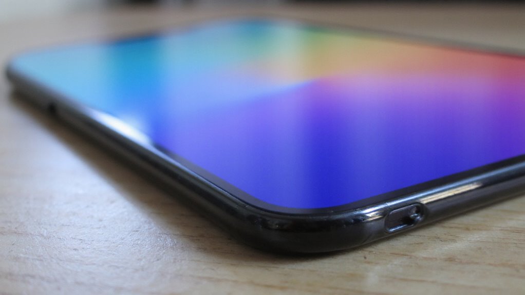 wyświetlacz retinowy cieczowy specyfikacje