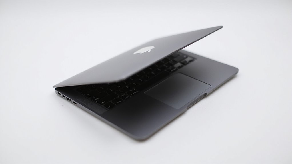 porównanie macbook air m1