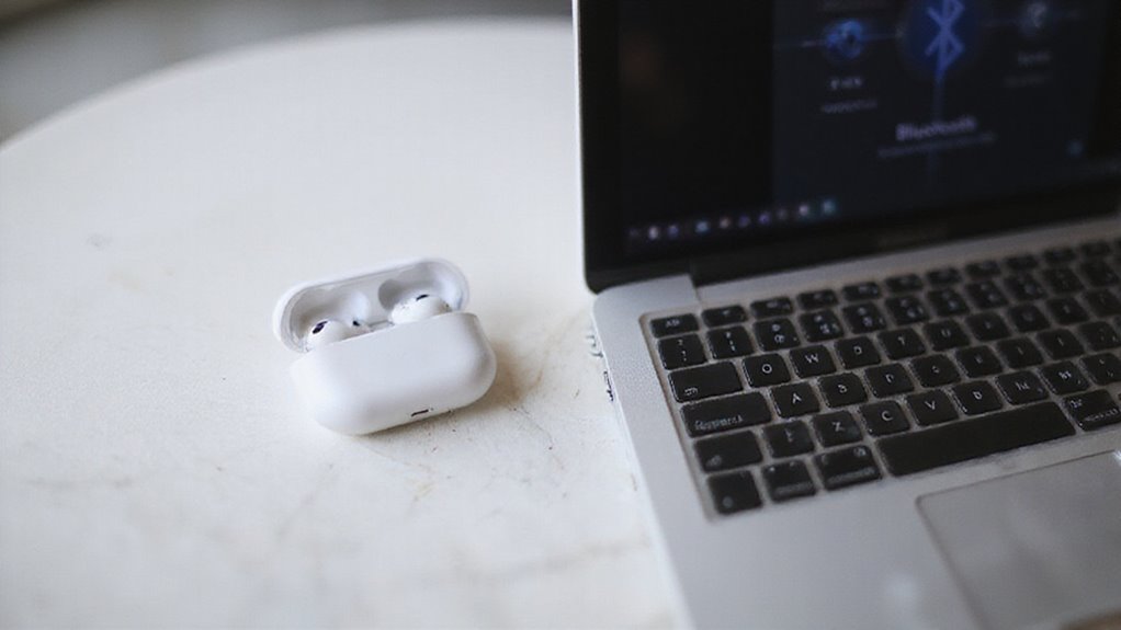 zmaksymalizować połączenie airpods laptop